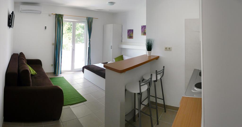 Apartment Luna Drvenik  Exterior photo